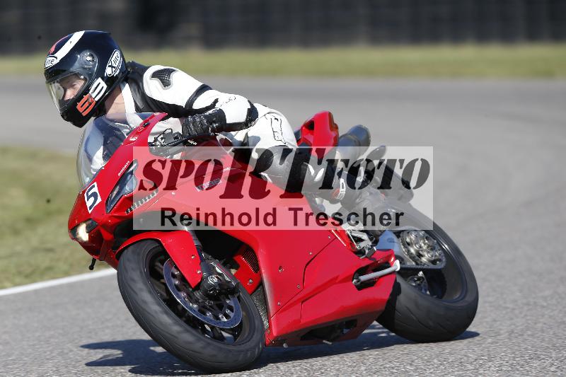 Archiv-2025/49 26.08.2025 Cornu Master School ADR/blau-bleu/5